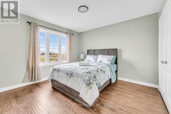Primary Bedroom - 5 Sunset Way, Thorold, ON L2V0B6 Photo 5