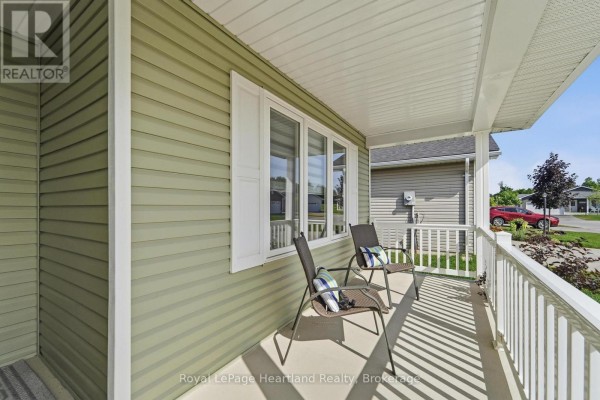5 Sweetwater Drive N, Ashfield Colborne Wawanosh, ON, photo 3
