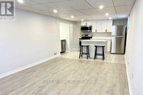 5 Wanita Road, Mississauga, ON L5G1A9 Photo 5