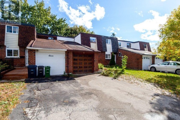 5 Wiggens Court, Toronto, ON, photo 2