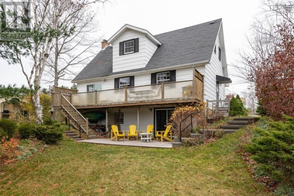5 Wyndrock Drive, Halifax, NS, photo 2