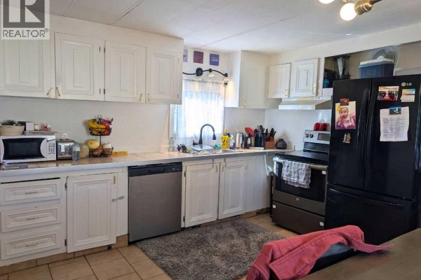 Bedroom - 50, 9824 104 Avenue, Clairmont, AB T0H0W0 Photo 5