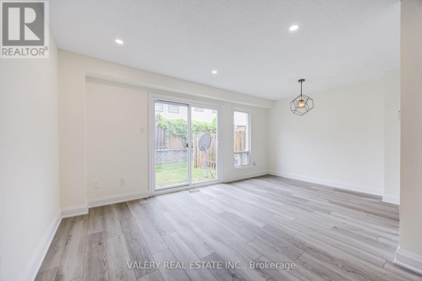 Primary Bedroom - 50 - 1131 Sandhurst Circle, Toronto, ON M1V1V5 Photo 4