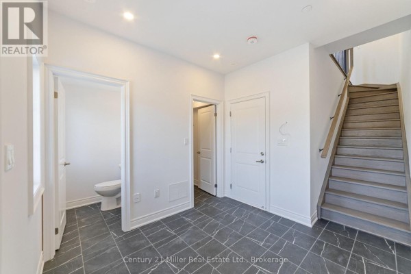 50 - 2150 Trafalgar Road, Oakville, ON, photo 2