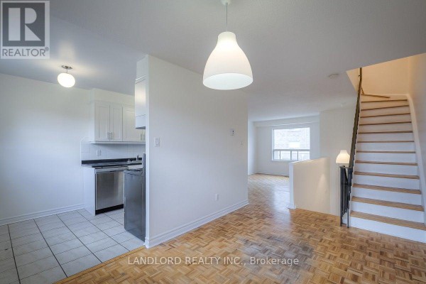 Primary Bedroom - 50 - 2830 Midland Avenue, Toronto, ON M1S1S4 Photo 4