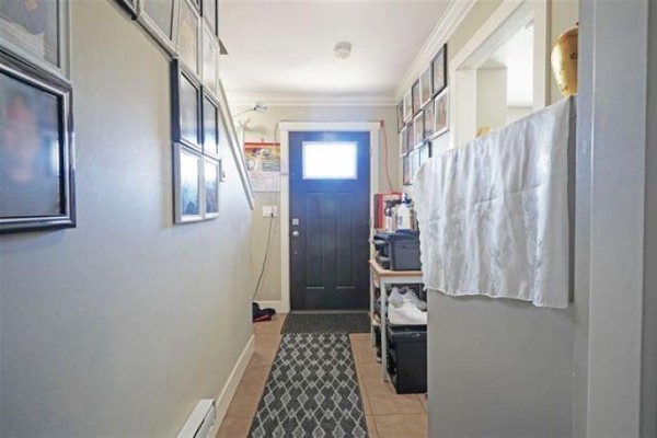 50 14285 64 Avenue, Surrey, BC V3W1Z2 Photo 3