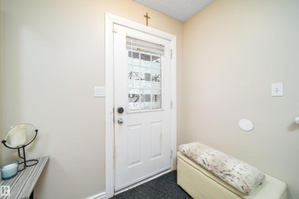 Kitchen - #50 14603 Miller Bv Nw, Edmonton, AB T5Y3B6 Photo 3