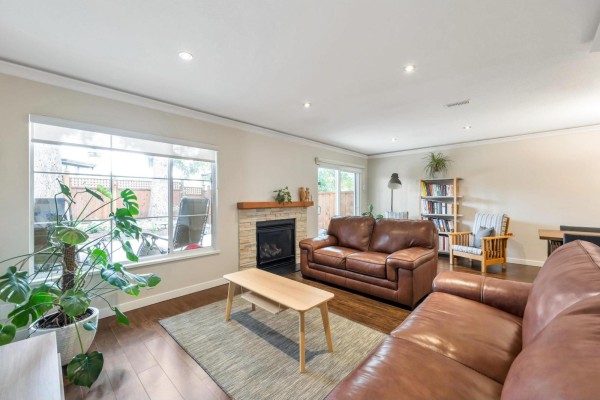 50 16016 82 Avenue, Surrey, BC V4N0N7 Photo 5