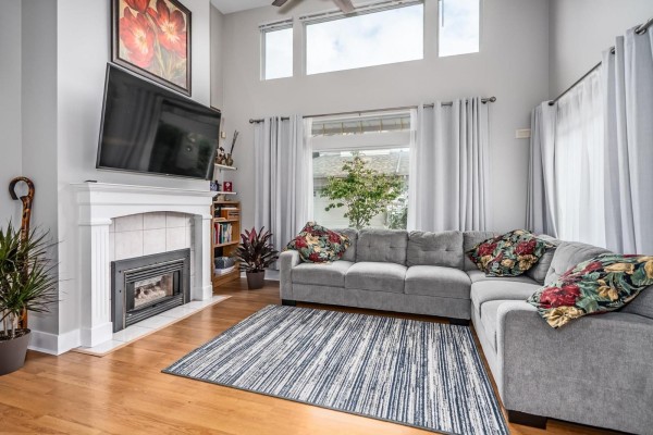 50 16325 82 Avenue, Surrey, BC V4N0P5 Photo 3