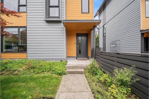 50 16685 25 Avenue, Surrey, BC V3Z0Z4 Photo 2