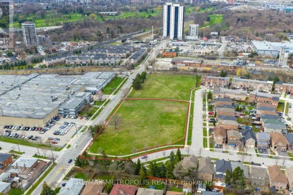 50-60 Oak Street, Toronto, ON M9N1A1 Photo 2