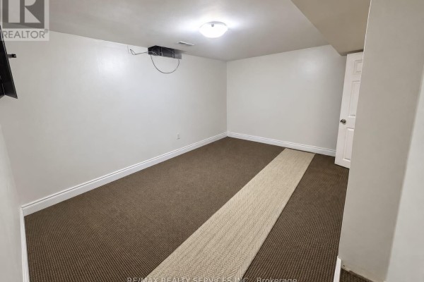 50 Banting Crescent, Brampton, ON L6Y2K9 Photo 4
