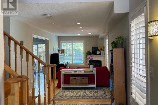 50 Belwood Boulevard, Vaughan, ON, photo 2