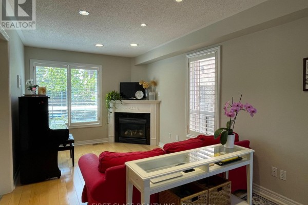 Bedroom - 50 Belwood Boulevard, Vaughan, ON L4K5H4 Photo 5
