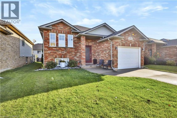 Bedroom - 50 Brewster Way, Brantford, ON N3T6N4 Photo 3