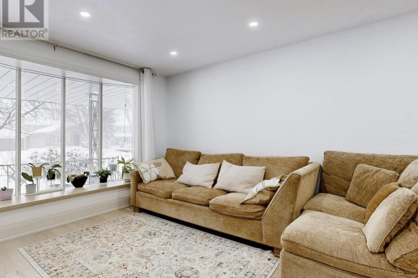 50 Bruce Farm Drive, Toronto, ON, photo 2