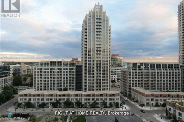 50 Bruyeres Mews, Toronto, ON M5V0G8 Photo 5