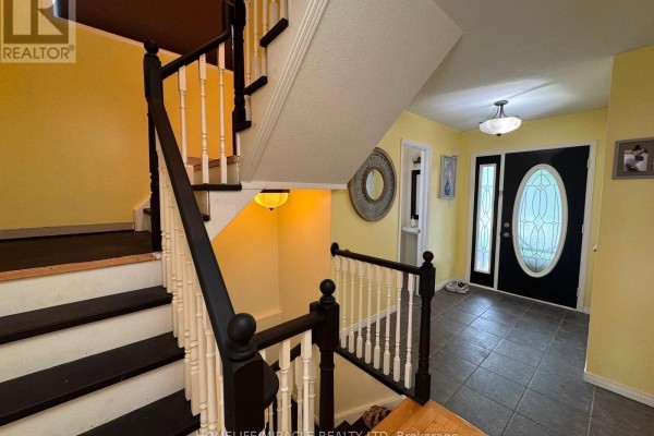 50 Buckingham Street, Orangeville, ON, photo 2
