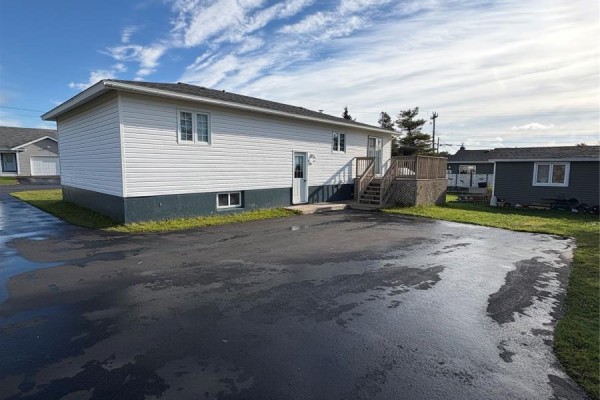 Storage - 50 Caledonia Road, Botwood, NL A0H1E0 Photo 2