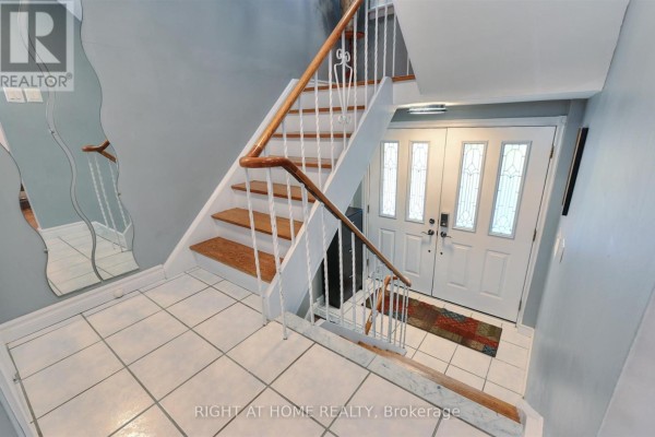 50 Chalkfarm Drive, Toronto, ON, photo 3