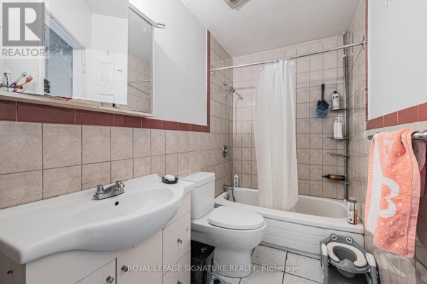50 Collard Drive, King, ON, photo 3