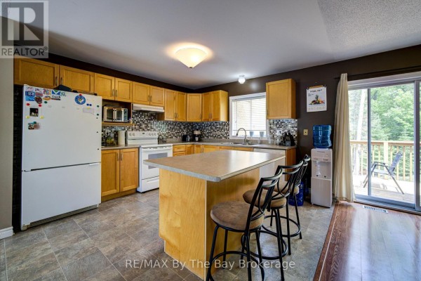 Utility room - 50 Donato Way, Wasaga Beach, ON L9Z1R9 Photo 5