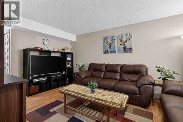 Bedroom - 50 Falshire Terrace Ne, Calgary, AB T3J3B3 Photo 5