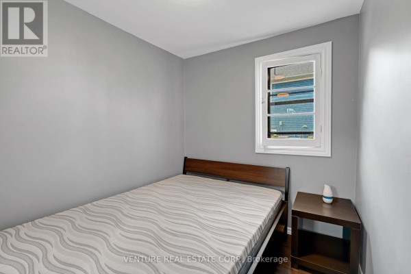 50 Forest Avenue, Wasaga Beach, ON L9Z2K4 Photo 2