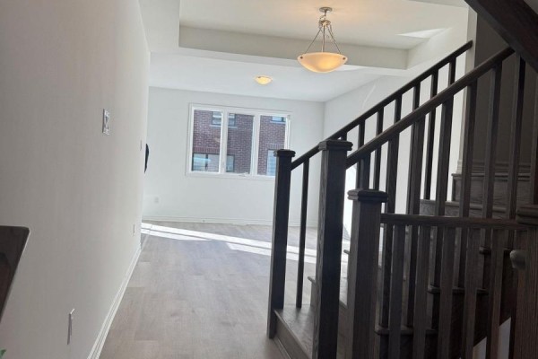 50 Foxley Heights, Barrie, ON L9J0Z8 Photo 5