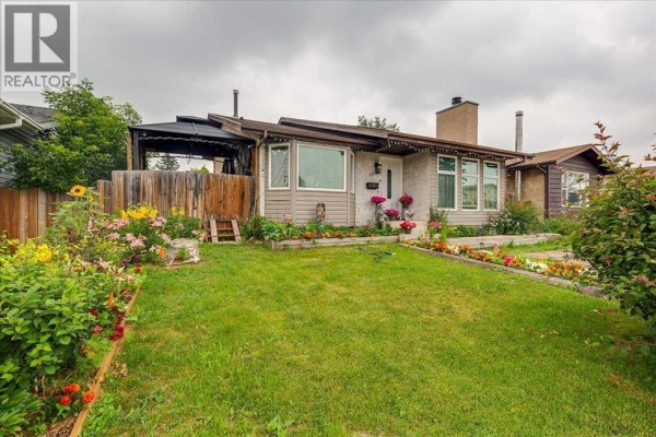 50 Grant Street, Red Deer, AB, photo 2