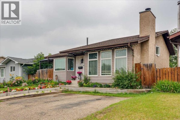 50 Grant Street, Red Deer, AB, photo 3