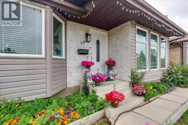 2pc Bathroom - 50 Grant Street, Red Deer, AB T4P2L4 Photo 4