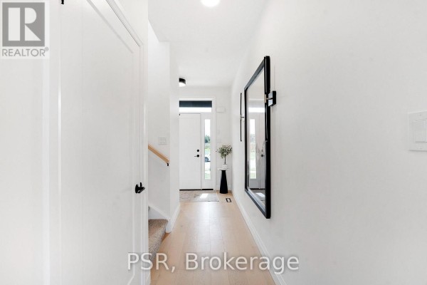 50 Heron Point Lane, Woolwich, ON, photo 3