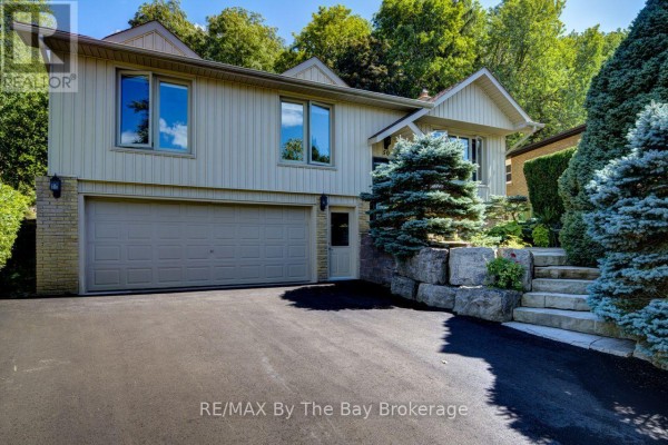 50 Hilltop Court, Caledon, ON L7E2P8 Photo 2