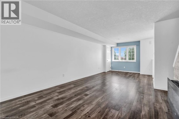 Primary Bedroom - 50 Howe Drive Unit# 19b, Kitchener, ON N2E0A2 Photo 5