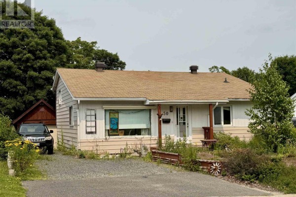 Bonus Room - 50 Hutchison Ave, Elliot Lake, ON P5A1W5 Photo 2