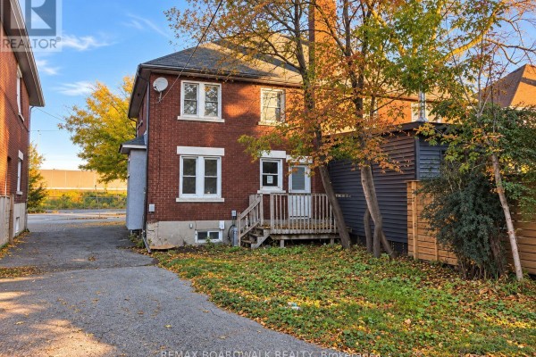 Dining room - 50 Imperial Avenue, Ottawa, ON K1S3E1 Photo 2
