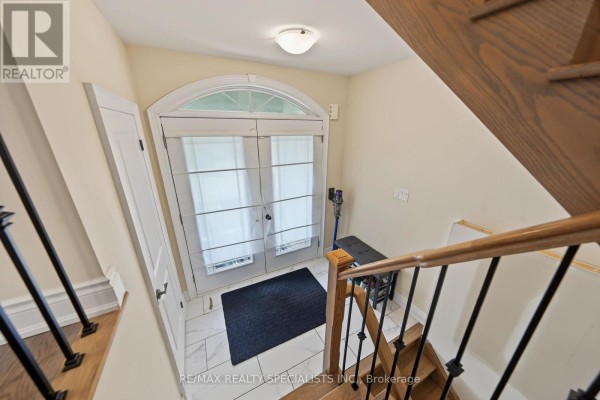 50 Janes Crescent, New Tecumseth, ON L9R0V9 Photo 5