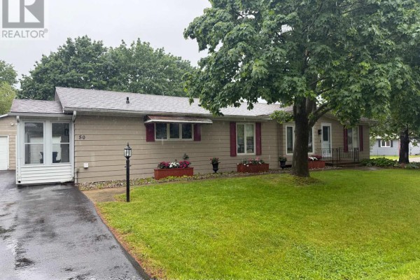 50 Juno Crescent, Georgina, ON, photo 3