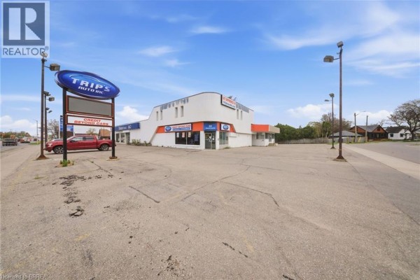 50 King George Road Unit# 3, Brantford, ON N3R5K7 Photo 2