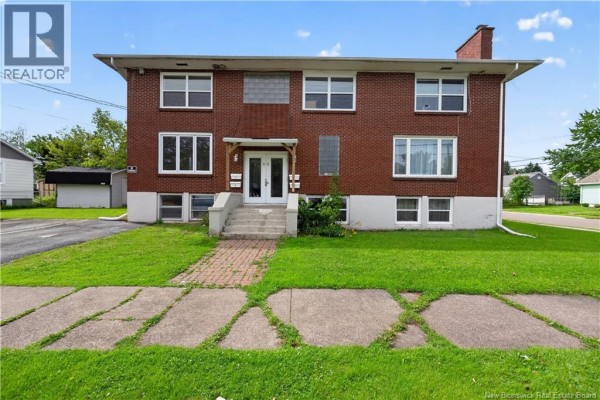 50 Leslie, Moncton