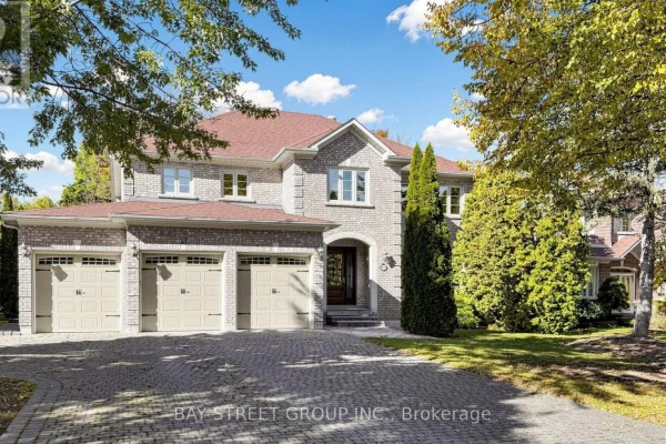 Family room - 50 Lytton Boulevard, Richmond Hill, ON L4B3H3 Photo 3