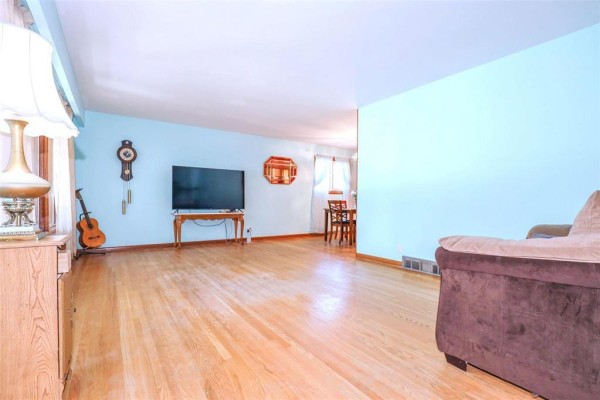 Bedroom - 50 Magellan Bay, Winnipeg, MB R3K0P8 Photo 5