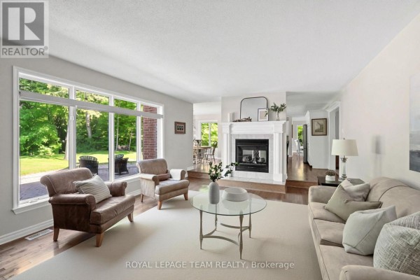 Recreational, Games room - 50 Marchvale Drive, Ottawa, ON K2W1C2 Photo 4