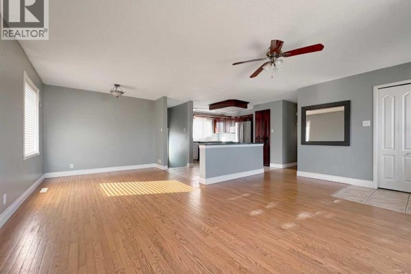 Bedroom - 50 Moberly Crescent, Fort Mcmurray, AB T9H6G9 Photo 4