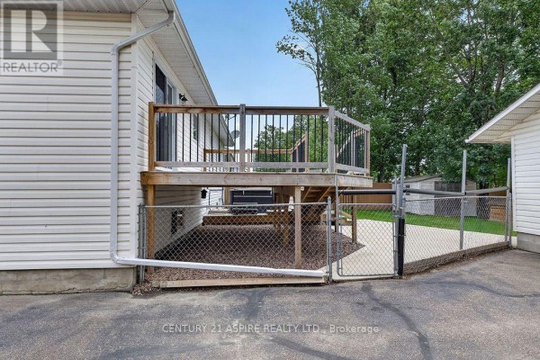 Primary Bedroom - 50 Portage Road, Petawawa, ON K8H3M8 Photo 5