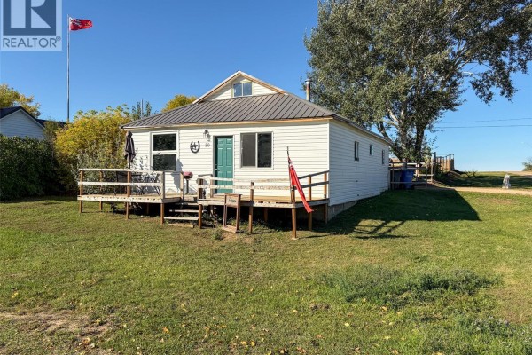 Primary Bedroom - 50 Shaughnessy Street, Tompkins, SK S0N2S0 Photo 2