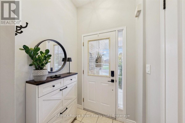 Laundry room - 50 Treen Crescent, Whitby, ON L1R3C8 Photo 4