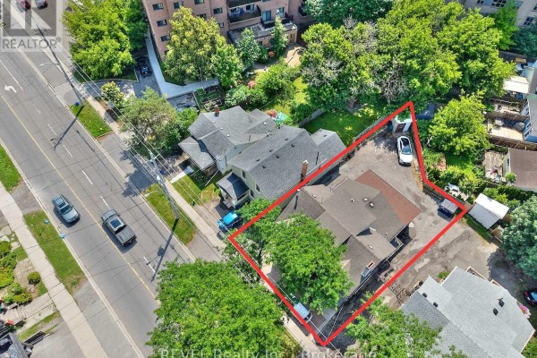 50 Welland Avenue, St  Catharines, ON, photo 2