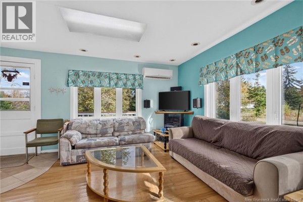 Bedroom - 50 Woodland Boulevard, Grande Digue, NB E4R5X9 Photo 5